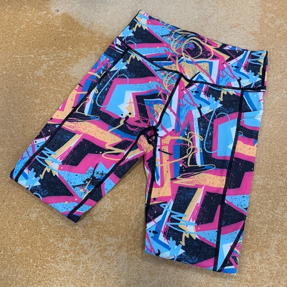 Graffiti Leggings - Picture 2 of 3